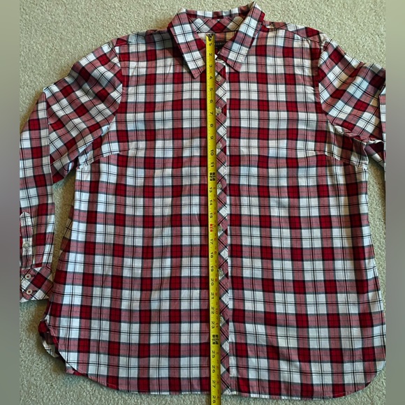 Red Plaid Men's Shirt - Picture 4 of 6